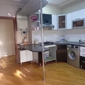 In Baku 140.0 m² apartment is for rent - Image 5