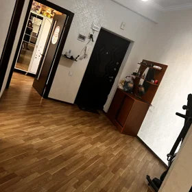 In Baku 109.0 m² apartment is for sale - Image 2