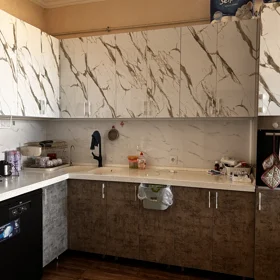 In Baku 109.0 m² apartment is for sale - Image 5
