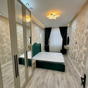 In Baku 70.0 m² apartment is for rent - Image 5