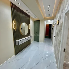 In Baku 70.0 m² apartment is for rent - Image 7
