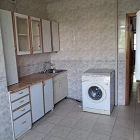 In Baku 75.0 m² apartment is for rent - Image 5