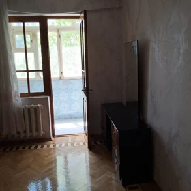 In Baku 75.0 m² apartment is for rent - Image 7