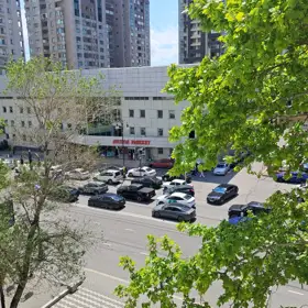 In Baku 75.0 m² apartment is for rent - Image 8