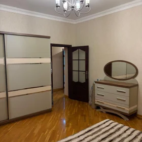 In Baku 150.0 m² apartment is for rent - Image 7