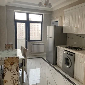 In Baku 100.0 m² apartment is for rent - Image 7