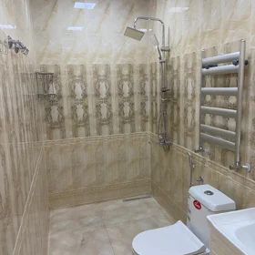 In Baku 100.0 m² apartment is for rent - Image 9