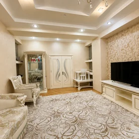 In Baku 117.0 m² apartment is for sale - Image 3