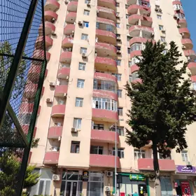 In Baku 100.0 m² apartment is for sale - Image 3