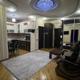 In Baku 100.0 m² apartment is for sale - Image 4