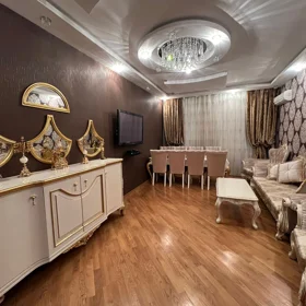 In Baku 100.0 m² apartment is for sale - Image 5