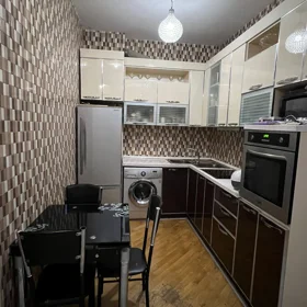 In Baku 100.0 m² apartment is for sale - Image 7