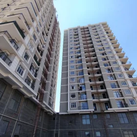 In Baku 181.0 m² apartment is for sale - Image 2
