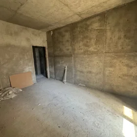 In Baku 181.0 m² apartment is for sale - Image 6