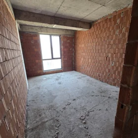 In Baku 140.0 m² apartment is for sale - Image 3