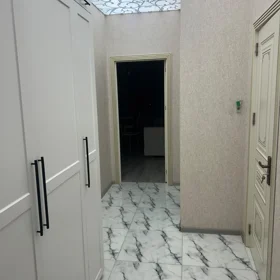 In Khirdalan 70.0 m² apartment is for rent - Image 7