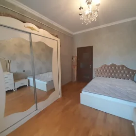In Baku 60.0 m² apartment is for rent - Image 4