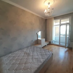 In Baku 60.0 m² apartment is for rent - Image 5