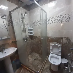 In Baku 60.0 m² apartment is for rent - Image 8