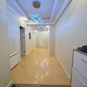 In Baku 107.0 m² apartment is for sale - Image 2