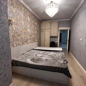 In Baku 230.0 m² apartment is for rent - Image 6