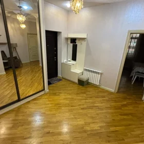 In Baku 80.0 m² apartment is for rent - Image 9