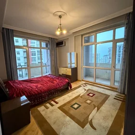 In Baku 124.0 m² apartment is for rent - Image 5