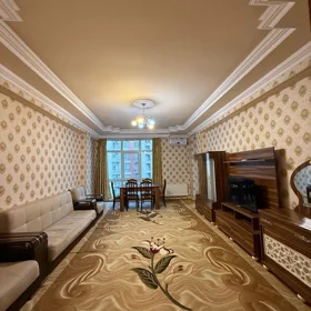 In Baku 140.0 m² apartment is for rent - Image 3