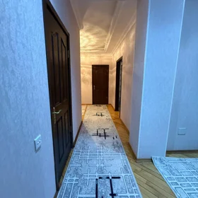 In Baku 140.0 m² apartment is for rent - Image 7