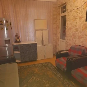 In Khirdalan 70.0 m² apartment is for sale - Image 3