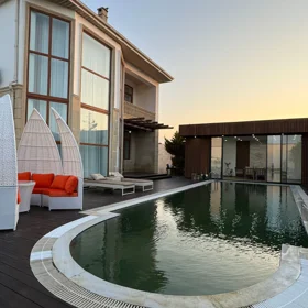 In Xəzər rayonu 245.0 m² house with 7.0 rooms is for sale - Image 3