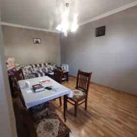 In Baku 120.0 m² house with 3.0 rooms is for sale - Image 3