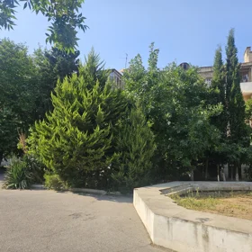 In Baku 90.0 m² apartment is for sale - Image 4