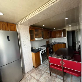 In Baku 130.0 m² apartment is for rent - Image 5