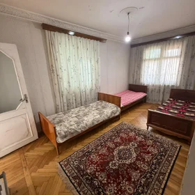 In Baku 130.0 m² apartment is for rent - Image 8