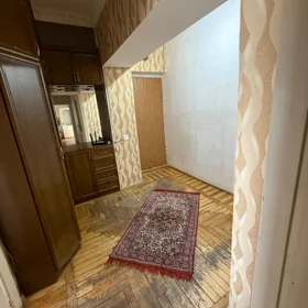 In Baku 130.0 m² apartment is for rent - Image 10
