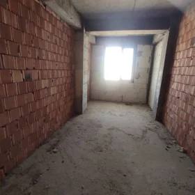 In Baku 125.0 m² apartment is for sale - Image 4