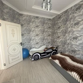 In Khirdalan 140.0 m² house with 4.0 rooms is for sale - Image 2