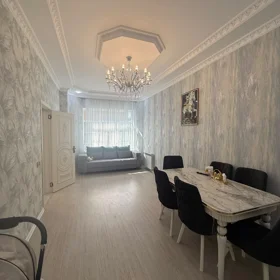In Khirdalan 140.0 m² house with 4.0 rooms is for sale - Image 7