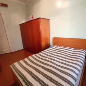 In Baku 365.0 m² apartment is for rent - Image 3