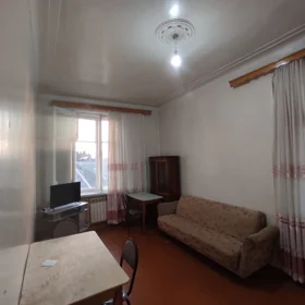 In Baku 365.0 m² apartment is for rent - Image 4
