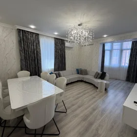 In Baku 130.0 m² apartment is for rent - Image 4
