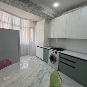 In Baku 130.0 m² apartment is for rent - Image 6