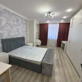 In Baku 130.0 m² apartment is for rent - Image 9