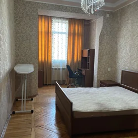 In Baku 90.0 m² apartment is for rent - Image 6
