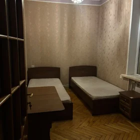 In Baku 90.0 m² apartment is for rent - Image 9