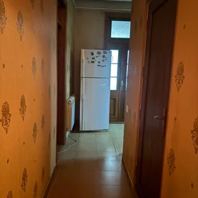 In Baku 90.0 m² apartment is for rent - Image 10