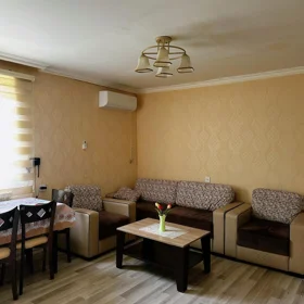 In Baku 50.0 m² apartment is for rent - Image 2