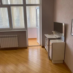 In Baku 150.0 m² apartment is for rent - Image 2