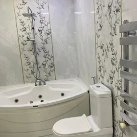 In Baku 150.0 m² apartment is for rent - Image 9
